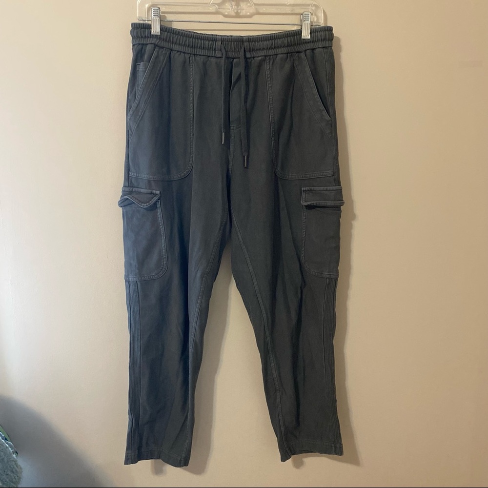 ATHLETA “Farallon Cargo Crop” Stretchy Joggers with Pockets in “Cypress Green”